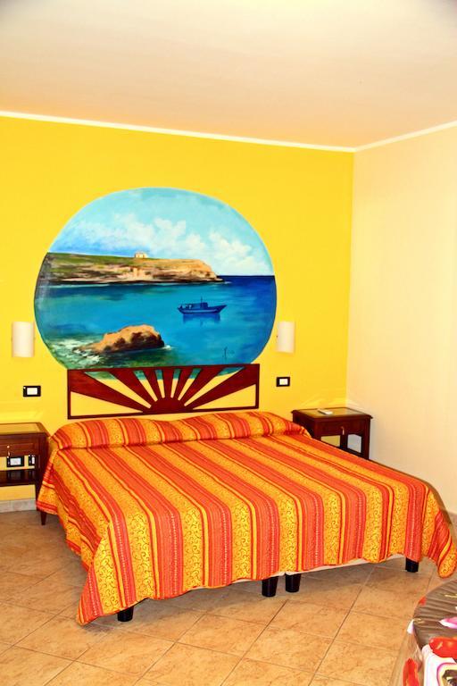 Puesta De Sol Residence LMP Værelse billede