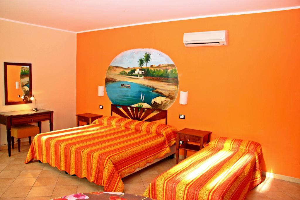 Puesta De Sol Residence LMP Værelse billede